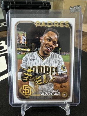 2024 Topps Series 2 Jose Azocar Golden Mirror Image Variation SP #423 - Image 1 of 2