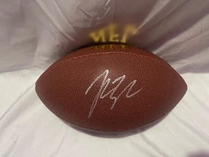 Tampa Bay Buccaneers JOHN LYNCH Signed NFL Football - Imagen 1 de 1