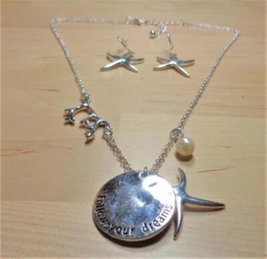 BEACH FASHION RHODIUM NAUTICAL FOLLOW YOUR DREAMS SAND DOLLAR PENDANT NECKLACE - Picture 1 of 9
