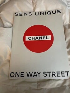 CHANEL One Way Street KARL LAGERFELD Photography Folders Winter 2004 9 Photos - Picture 1 of 12