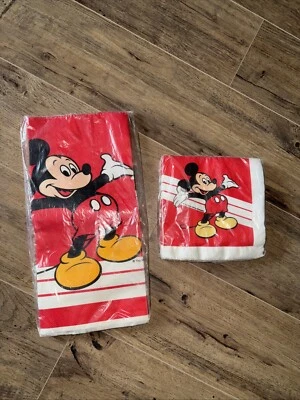 Mickey Moose Disney Fiesta Decoración Servilletas Mantel Clásico Nuevo En Paquete De Colección Foto 1 de 4