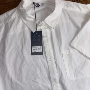 VRST Refined Knit Button Shirt Men’s 2XL White Golf Athletic Skate XXL $58 NEW - Picture 1 of 8