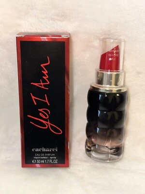 Eau de Parfum Spray Yes I am by Cacharel 1,7 OZ para Mujer Foto 1 de 4