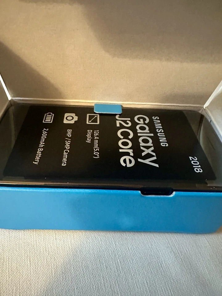 NEW IN BOX SAMSUNG GALAXY J2 CORE SM-J260M/DS 8 GB UNLOCKED DUAL-SIM 8 MP PHONE - Image 1 of 4