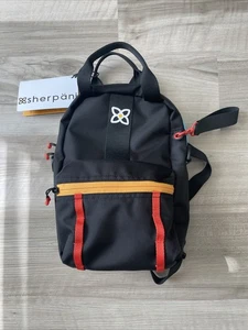 Zaino piccolo Sherpani Sojourn nero nuovo con etichette borsa da viaggio convertibile - Foto 1 di 9