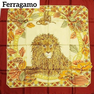 Salvatore Ferragamo Bufanda Seda León Grande Talla 34.2 pulgadas x 34.2 pulgadas Usada en Japón Foto 1 de 4
