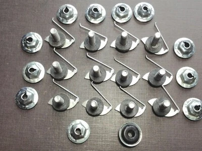 Clip de moldura lateral para capó de puerta Ford tuerca selladora de neopreno 1/2" - 5/8" NORS 12 piezas Foto 1 de 4