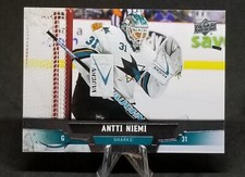 Antti Niemi San Jose Sharks Hockey 2013 2014 Upper Deck 31 Guard 260 NHL Card