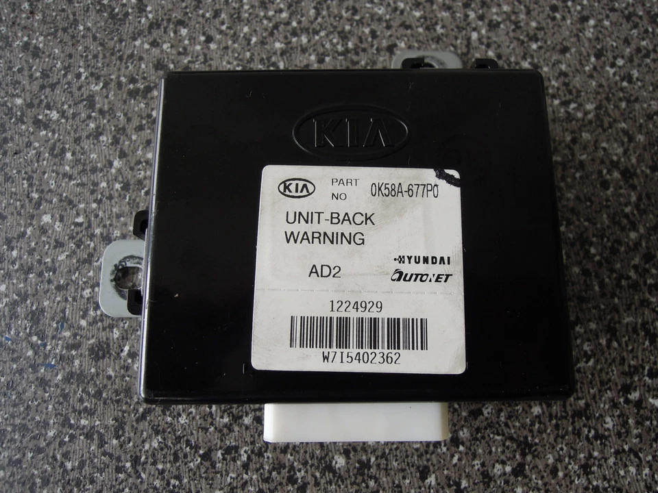 Centralina PDC Unit-Back 0K58A-677P0 Kia Carnival II 2 GQ - Immagine 1 di 1