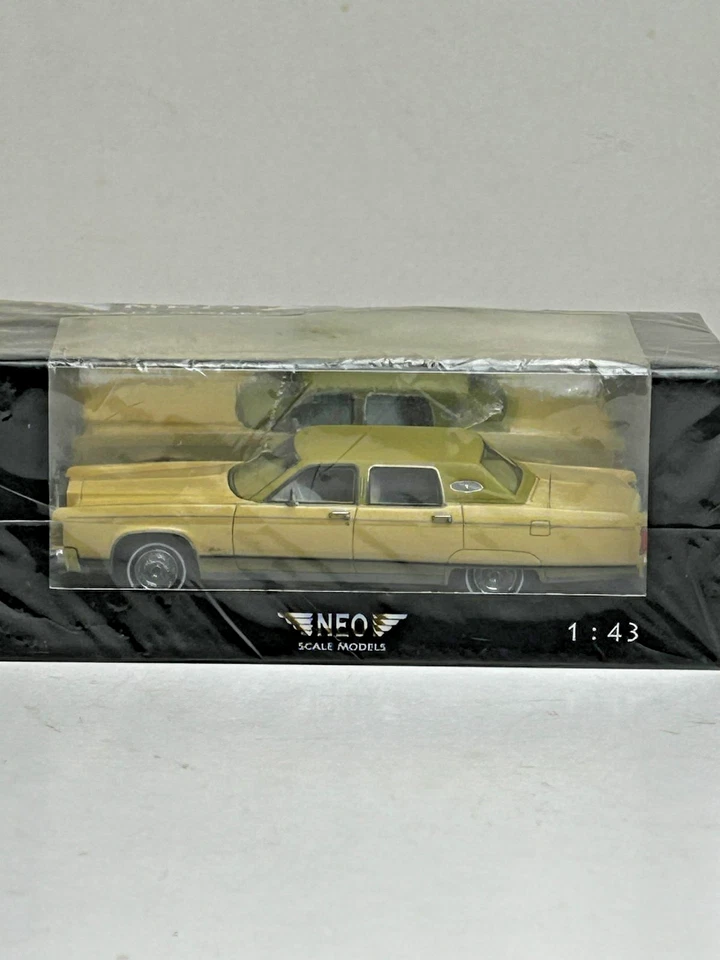 Neo 1:43 Scale 1977-78 Lincoln Town Car, Sealed Box - Image 1 of 4