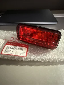 NOS Tail Light Lens Honda Rancher 350 ES S TRX350 TE/TM/FE/FM 2000-2003 - Picture 1 of 3