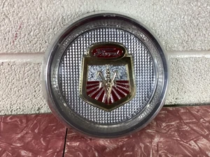 Emblema cappuccio OEM 311232 FORD 801 811 821 841 851 861 871 881 901 941 951 961 971 - Foto 1 di 10