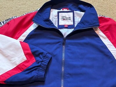 Chaqueta cortavientos patriótica vintage años 90 Y2K Tommy Hilfiger roja blanca azul M Foto 1 de 4