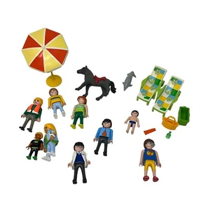 Playmobil Playa Vintage Lote de Figuras Sombrilla Sillas de Playa y Más Accesorios - Imagen 1 de 7