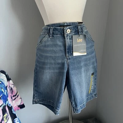 Bermudas de mezclilla azul tiro medio calce regular mediano Lee para mujer talla 4 Foto 1 de 4