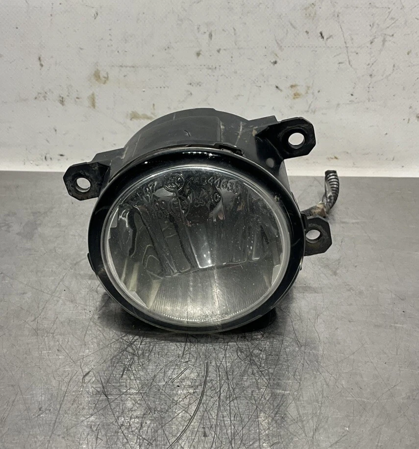 Luz antiniebla lateral izquierda o derecha ACURA RDX 2007-2009 33900-STKX-A110-M1 OEM Foto 1 de 4