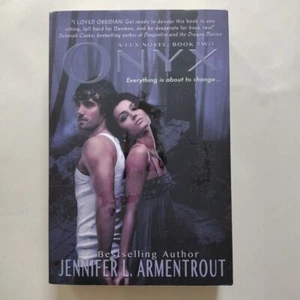 Onyx - A Lux Novel- Book Two - Good Condition - Picture 1 of 6