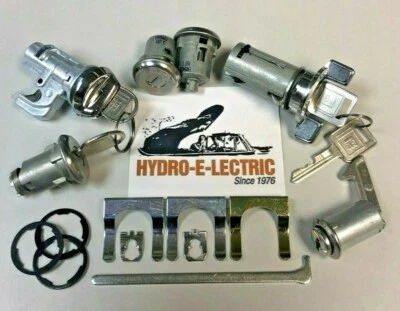 NUEVO 1970-1972 Monte Carlo Juego Completo de Cerraduras Estilo OE con Cerradura de Consola - Llaves GM Foto 1 de 4