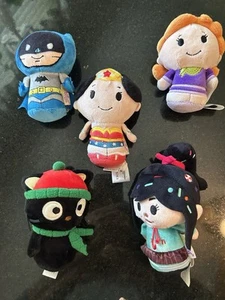 Hallmark Itty Bittys DC Comics SOFT BATMAN 4" Plush STUFFED Animal Toy - Picture 1 of 9