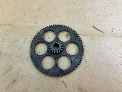 Yamaha YS624, YS828 Snowblower Idler Gear 7KA-46356-09-00 Foto 1 de 3