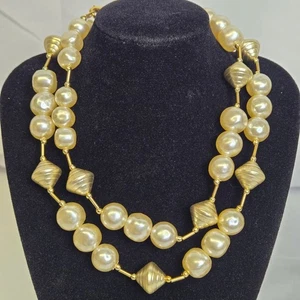 Collar largo grueso barroco con cuentas tono dorado de perlas de imitación, cadena de 30" - Imagen 1 de 11