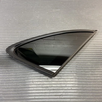2015-2024 Porsche Macan S 95B janela traseira direita quarto de vidro fabricante de equipamento original *NOTA* - Imagem 1 de 4