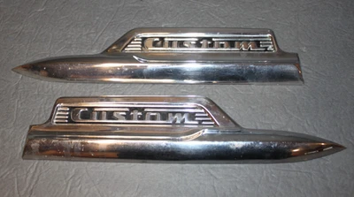 1949-1951 Ford Custom LH & RH Front Fender Chrome Trim Emblem Set -2 — 第 1/4 张图片