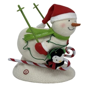 Hallmark Jingle Pals Swooshin Duo Sci Pupazzo di Neve Pinguino Canta Illumina Vacanze - Foto 1 di 6