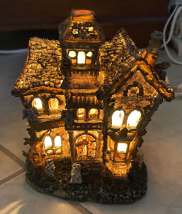 Boyds Bearly Built Villages Boobeary Acres Haunted Mansion