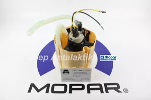 Diesel Serbatoio Pompa Jeep Liberty Kk 2.8CRD 08-12 Originale Nuovo Mopar - Picture 1 of 5