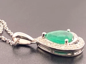 9ct White Gold Emerald & Diamond Pendant, 16 Inch Chain, 1.8g - Picture 1 of 4