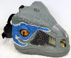 Mattel 2017 Jurassic Park World Blue Electronic Mask Velociraptor Roar Sound - Picture 1 of 7