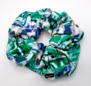 Nike Gathered Hair Tie Terry Large Scrunchy Malachite/Barely Green/White - Picture 1 of 4