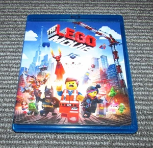The Lego Movie (Blu Ray+ DVD, 2014) Fast Shipping - Picture 1 of 3