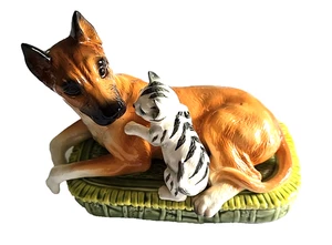 VTG Andrea by Sadek Realistic Porcelain Great Dane Dog /Cat Figure Japan Retired - Picture 1 of 7