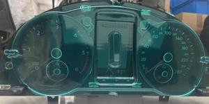 Cuadro de instrumentos Volkswagen 3C8920880L - Bild 1 von 2