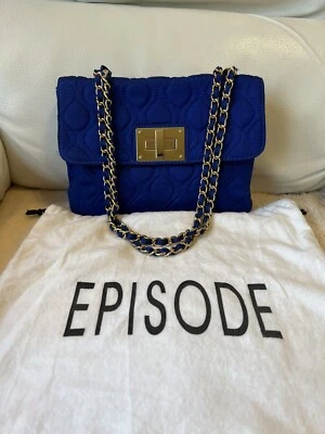 Bolso acolchado de cadena dorada debajo del hombro Episode azul para mujer Foto 1 de 4
