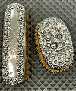Gorham Silver Clothes Brush w/ "L Sterling 346" Silver Clothes Brush - Picture 1 of 8