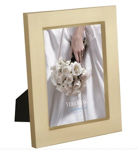 Cornice foto matrimonio vera wang raso placcata oro 5""x 7"" 40003666 nuova con scatola - Foto 1 di 6