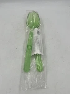 The Pampered Chef Outdoor Serving Set Item 2829 Green Plastic Serving Spoon Fork - Picture 1 of 7