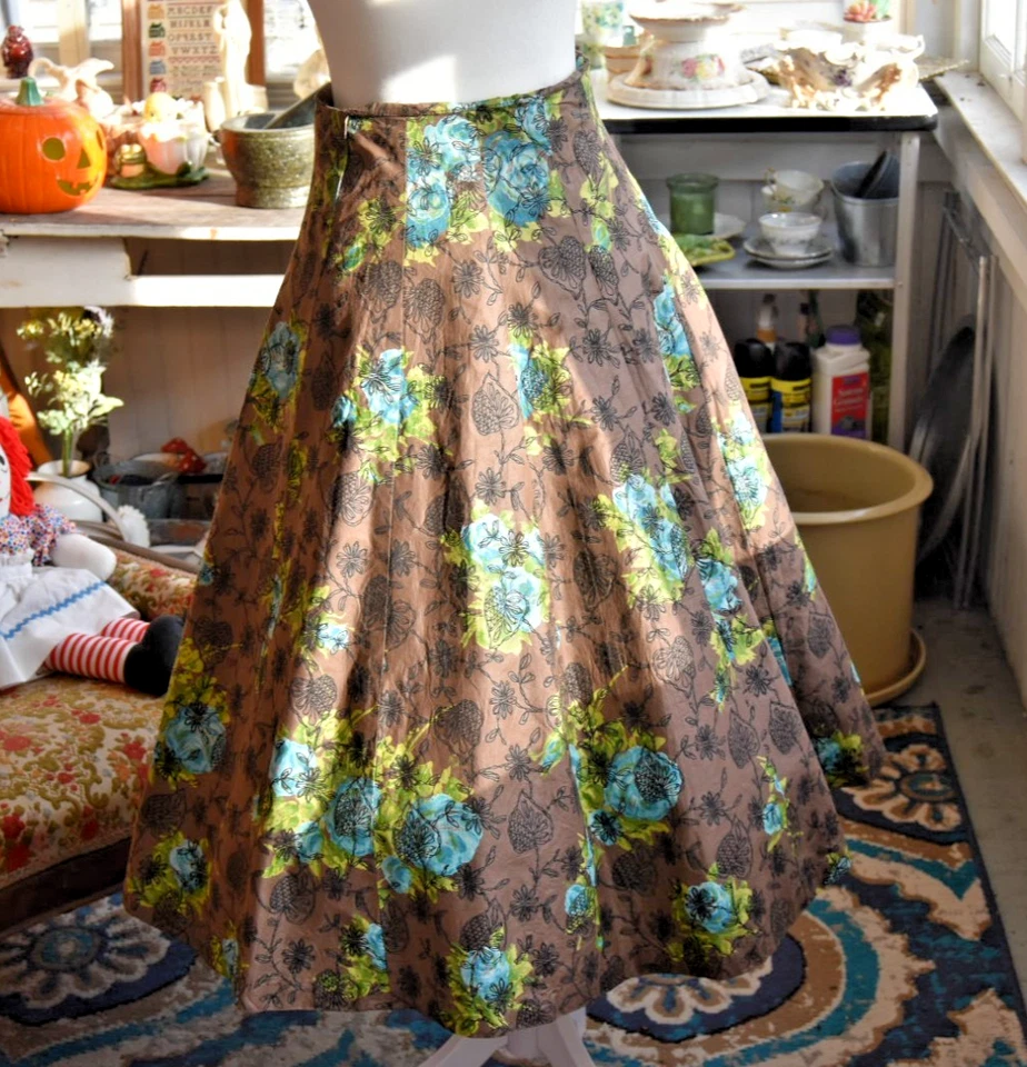 Falda Círculo Completo Floral Vintage Años 50 Marrón y Verde Hasta la Media Pantorrilla Talla XS Foto 1 de 4