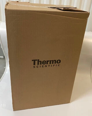 Botellas de medios PETG estériles Thermo Scientific Nalgene 2000 ml 2019-2000 estuche de 12 Foto 1 de 4