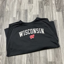 ADIDAS Wisconsin Badgers NCAA Crew Neck Black Pullover Shirt Men's Size Medium