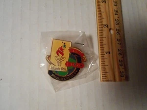 Spilla tac cravatta babbotto vintage Olympics Budweiser Beer Budweiser 100° Atlanta 1996 nuova anni '90 - Foto 1 di 4