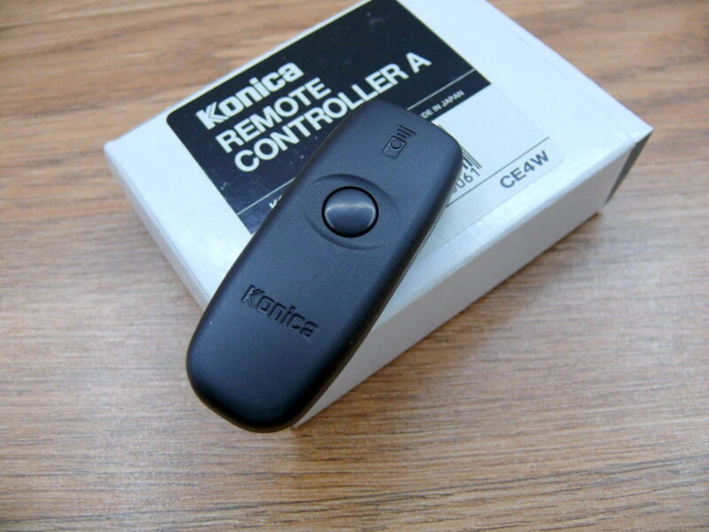 Konica 69017 Wireless Remote Controller A Control A22B for Revio Film Camera - Image 1 of 1