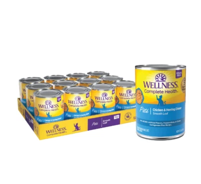 Comida enlatada completa Wellness para gatos, paté de cena de pollo y arenque, 12,5 OZ (12) Foto 1 de 4