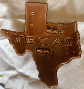 Vintage Texas Shaped Ashtray Cities On Back Ceramic Made in Japan - Picture 1 of 4