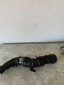 Volvo s40 2003 1.9dci /turbo air intake inlet pipe hose/30899803 - Picture 1 of 7