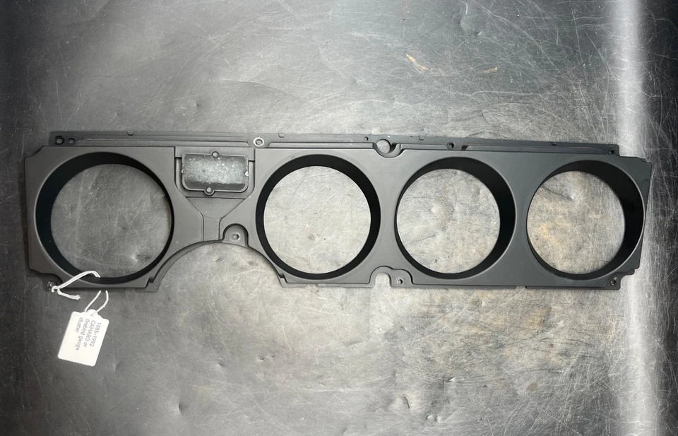 Pontiac Firebird 1985-1992 OEM calibre frontal bisel carcasa de racimo Foto 1 de 4