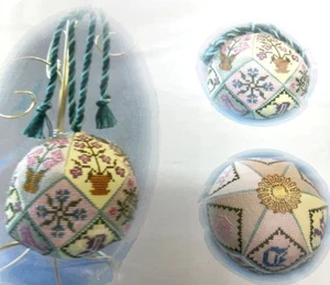 Twisted Oaks Designs Patchwork Garden Pincushion Ball Chart With Beads - Picture 1 of 4